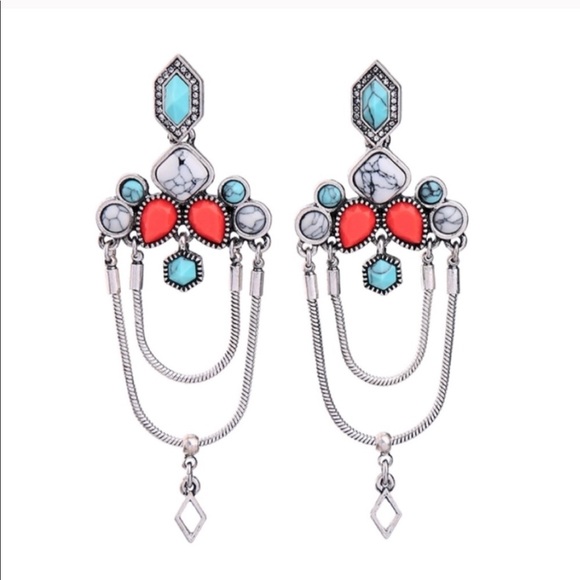 Statement Necklace - Picture 8 of 8